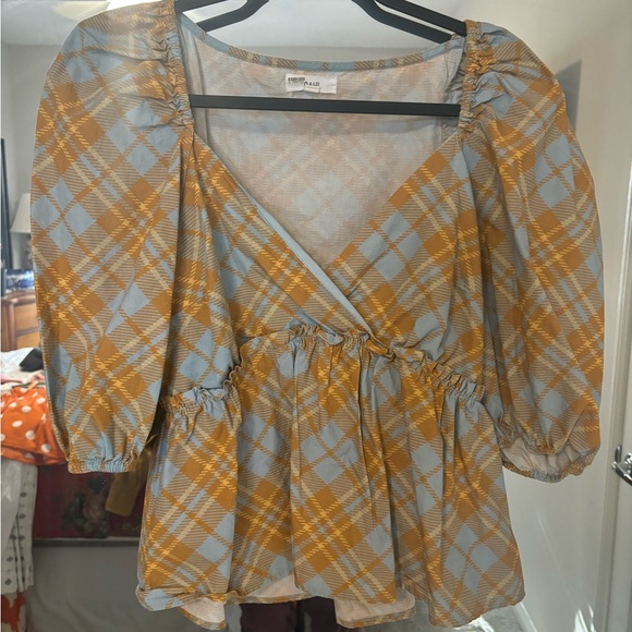 Anthropologiie top plaid size small - Picture 2 of 2